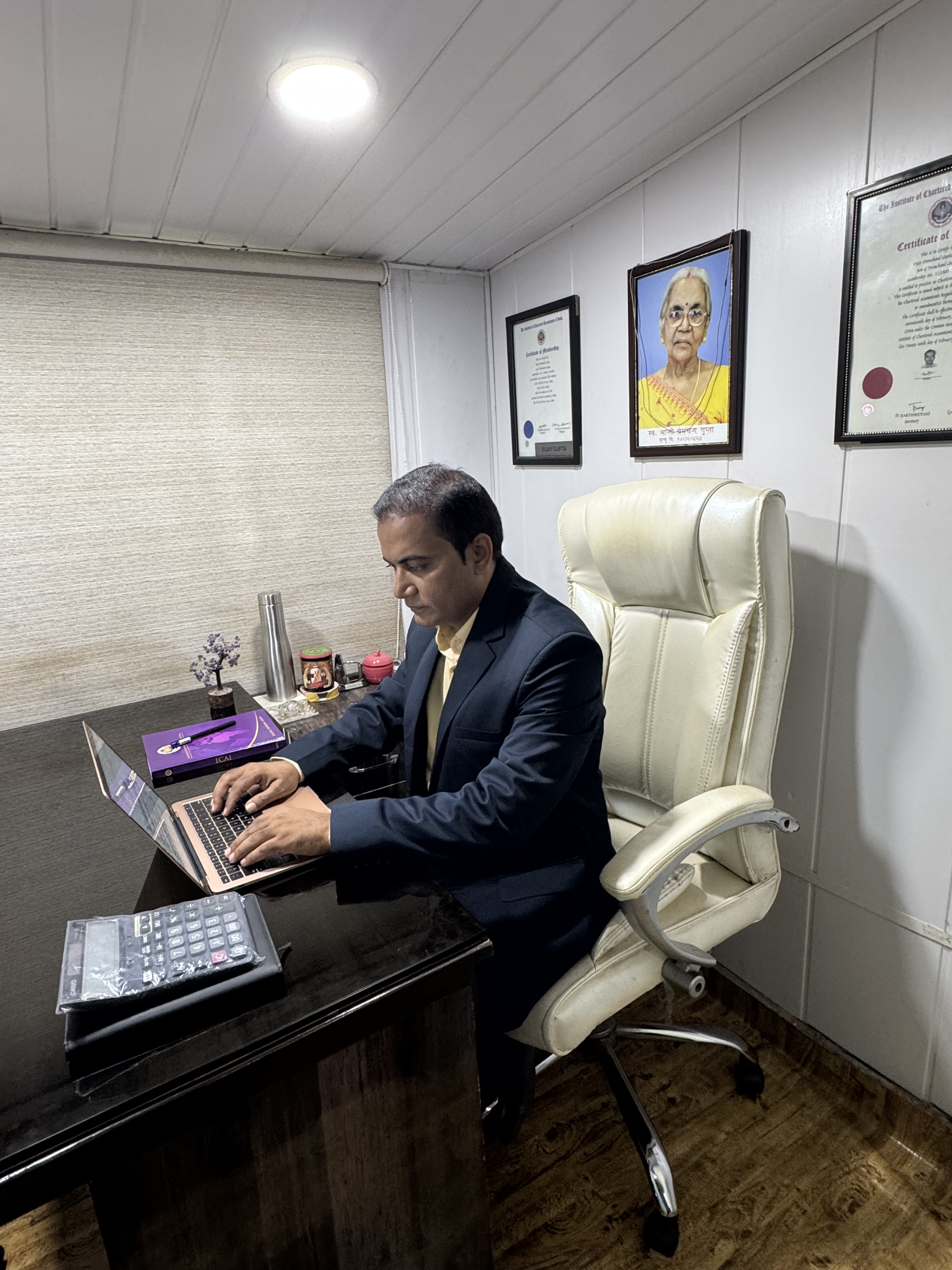 CA Vijay P. Gupta